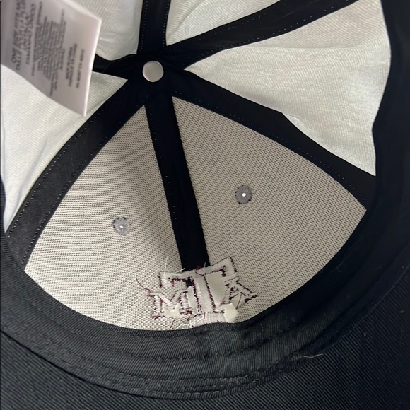 Adidas Originals Gray and Red Hat with Embroidered ATM Logo - Picture 3 of 5